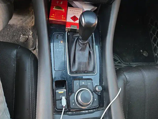 Mazda Atenza — Фото автомобиля 16