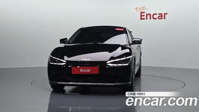 Kia EV6 — Фото автомобиля 3
