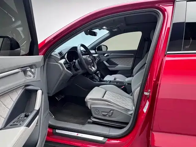Audi Q3 Sportback — Фото автомобиля 14
