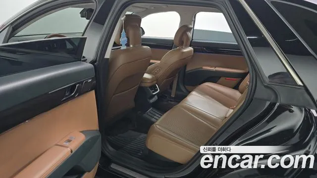 Hyundai Grandeur GN7 — Фото автомобиля 12