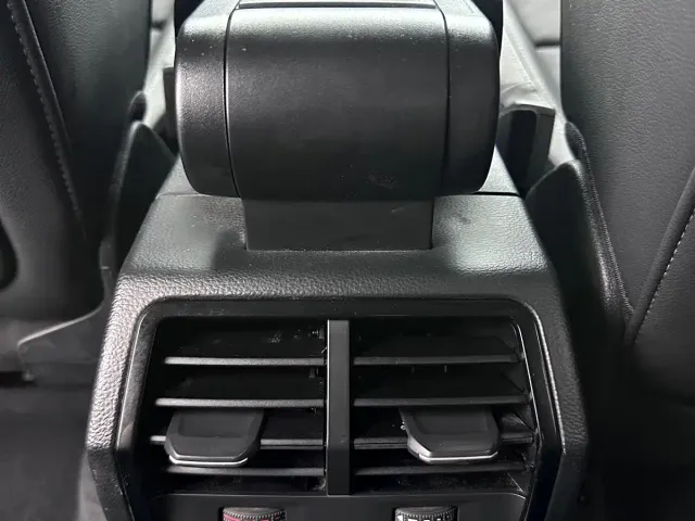Audi Q3 — Фото автомобиля 14
