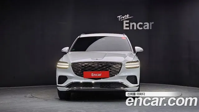 Genesis GV70 2.5T Бензин AWD — Фото автомобиля 3