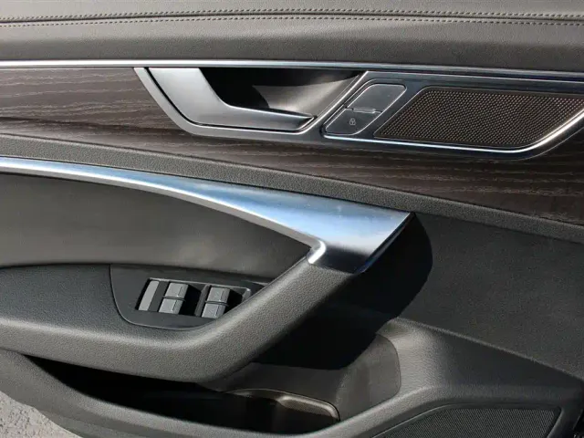 Audi A6L — Фото автомобиля 9
