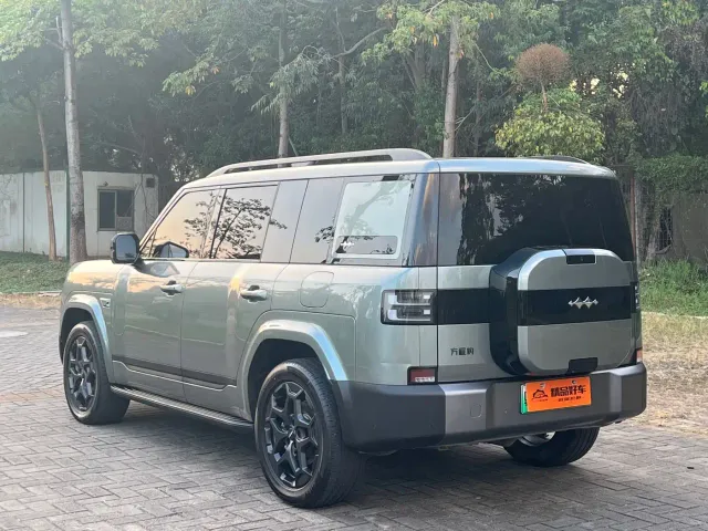 BYD FangChengBao Titanium 7 — Фото автомобиля 16