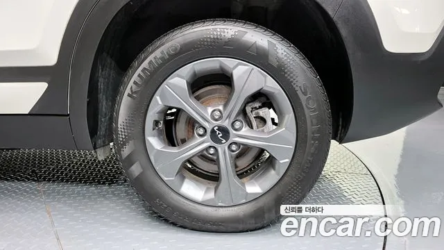 Kia Seltos — Фото автомобиля 20