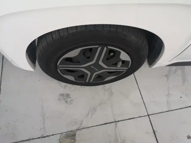 Wuling NanoEV — Фото автомобиля 22