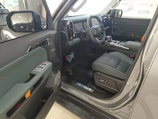 Jetour T2 — Фото автомобиля 15