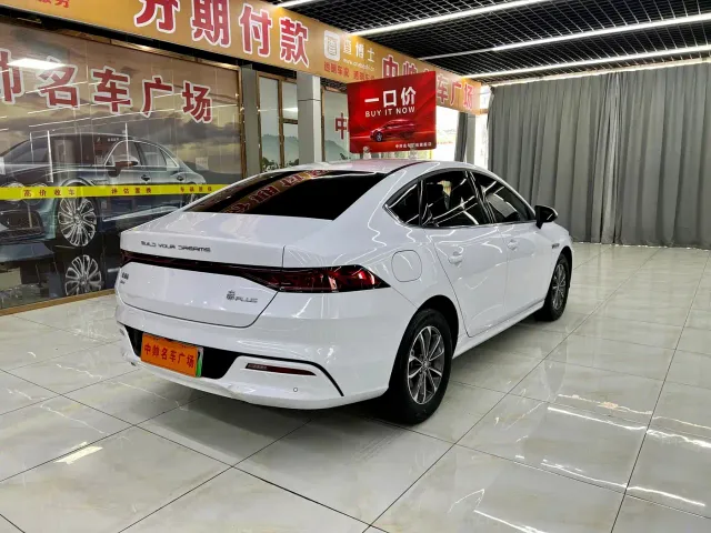 BYD Qin PLUS — Фото автомобиля 6