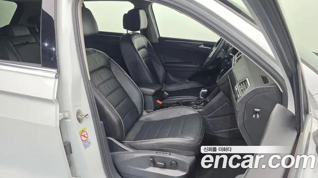 Volkswagen Tiguan Tiguan 2 поколение 2.0 TDI Prestige — Фото автомобиля 11