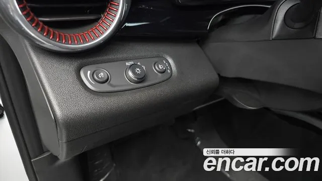 ChevroletGMDaewoo Trax Trax Кроссовер — Фото автомобиля 25
