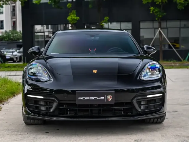 Porsche Panamera — Фото автомобиля 4