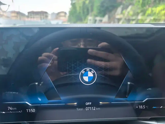 BMW 3 Series — Фото автомобиля 12