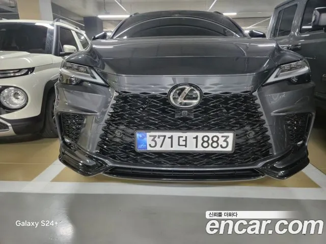 Lexus RX — Фото автомобиля 3