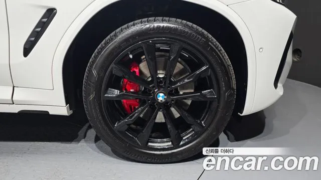 BMW X4 xDrive20i M Sport Pro Special Edition — Фото автомобиля 18