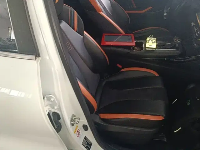 Changan Oushang X5 — Фото автомобиля 24