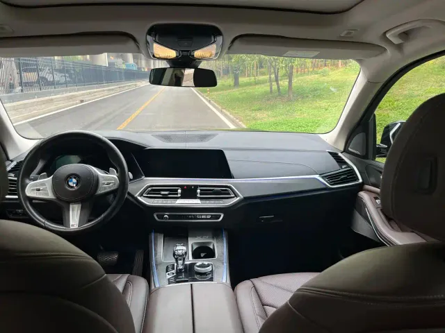 BMW X5 — Фото автомобиля 9