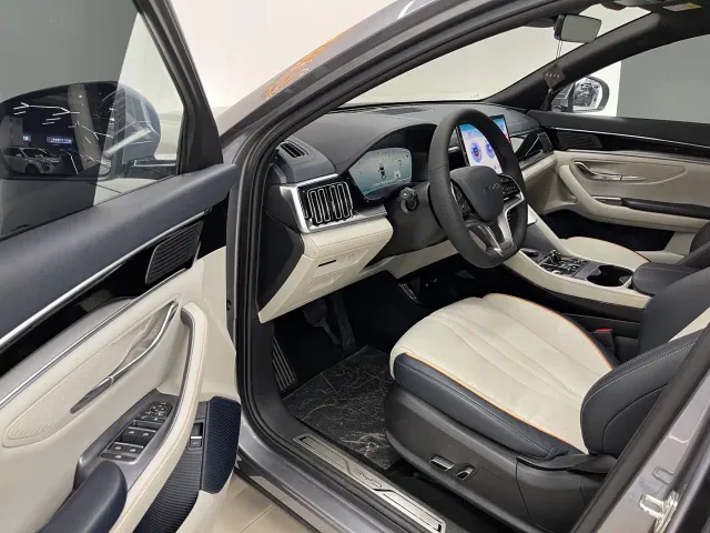 BYD Song PLUS — Фото автомобиля 13