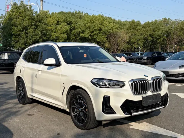 BMW X3 — Фото автомобиля 3