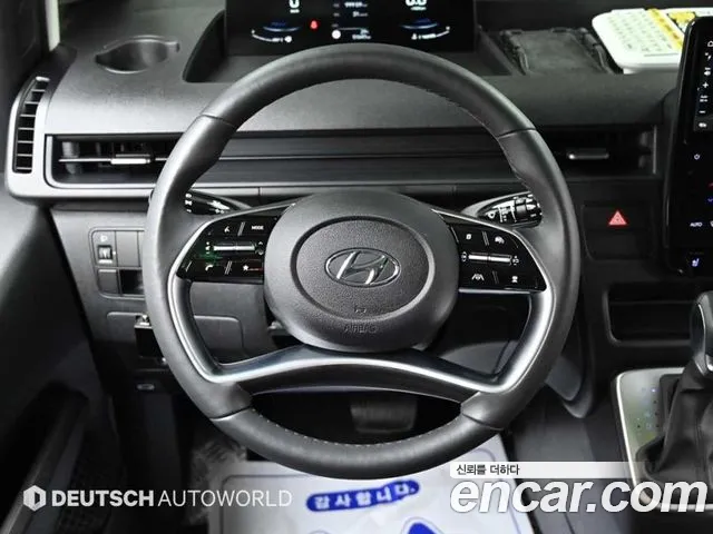 Hyundai Staria Staria L3.5 Tourer 11 мест — Фото автомобиля 13
