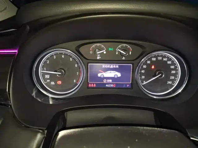 Buick LaCrosse — Фото автомобиля 14