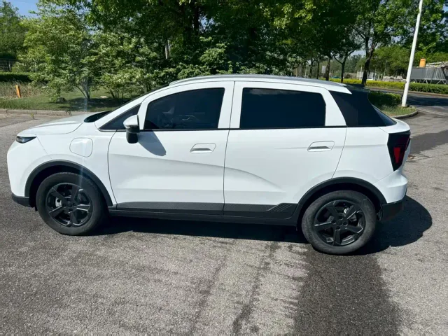 Geely Geometry E Firefly — Фото автомобиля 5