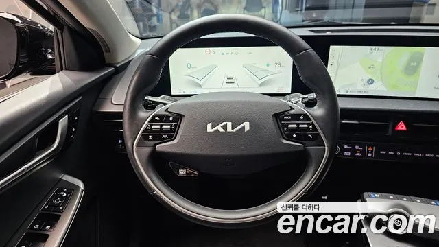 Kia EV6 — Фото автомобиля 11