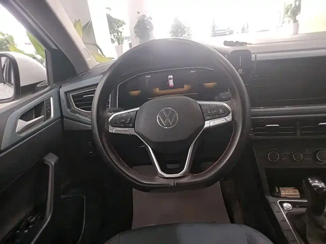 Volkswagen Lavida — Фото автомобиля 14