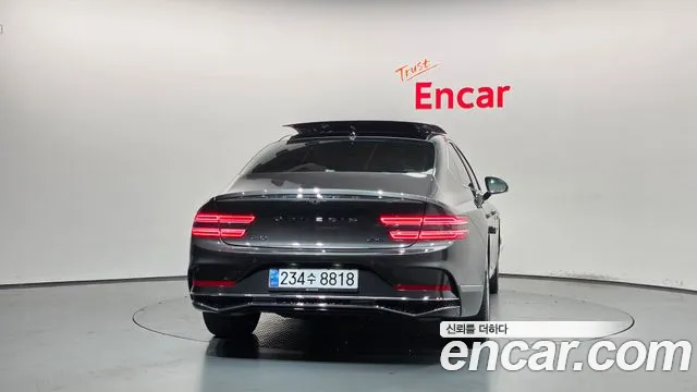 Genesis G80 RG3 — Фото автомобиля 4
