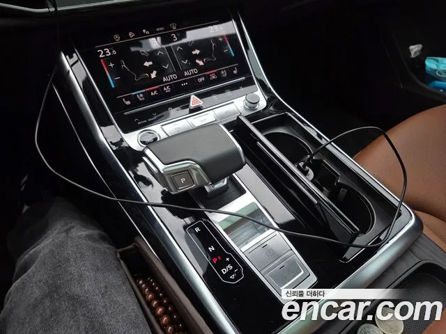 Audi Q7 45 TDI quattro Premium — Фото автомобиля 9