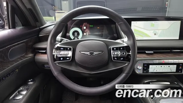 Genesis G90 Бензин 3.5 Turbo e-S/C AWD — Фото автомобиля 13