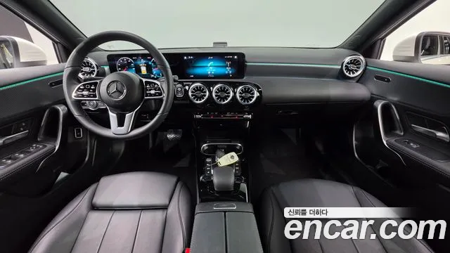 Mercedes-Benz A-Class W177 — Фото автомобиля 7