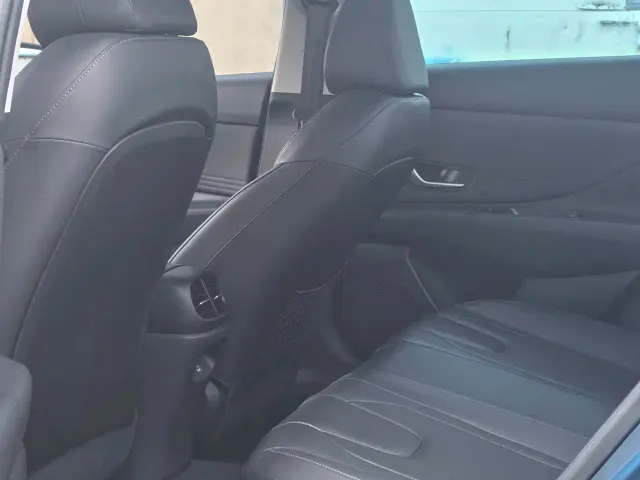 Hyundai Elantra — Фото автомобиля 7