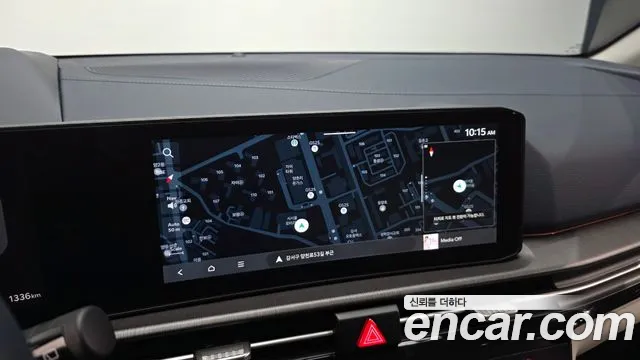 Kia Sportage Бензин 1.6 турбо 2WD — Фото автомобиля 6