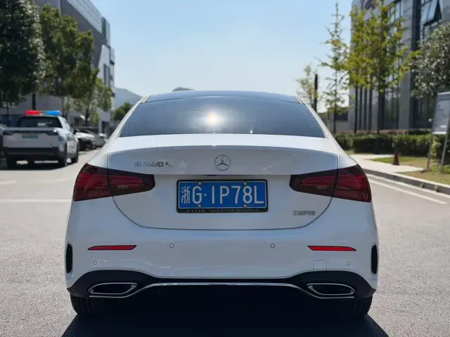 Mercedes-Benz A-Class — Фото автомобиля 14