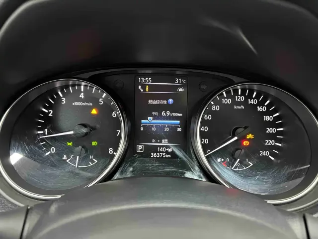 Nissan Qashqai — Фото автомобиля 10