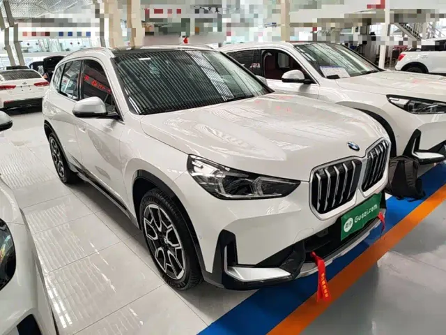 BMW X1 — Фото автомобиля 3