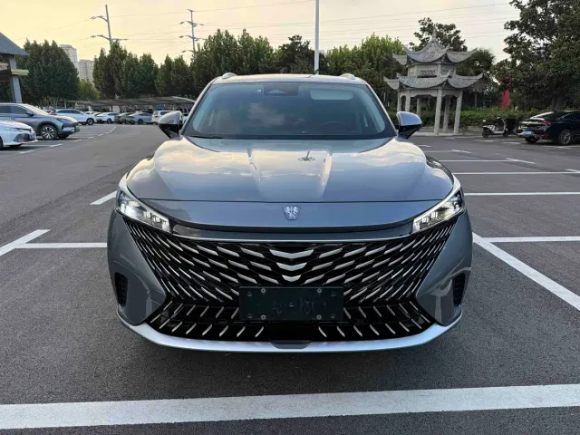 Roewe RX5 — Фото автомобиля 2