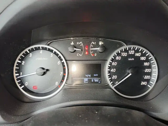 Nissan Sylphy — Фото автомобиля 15
