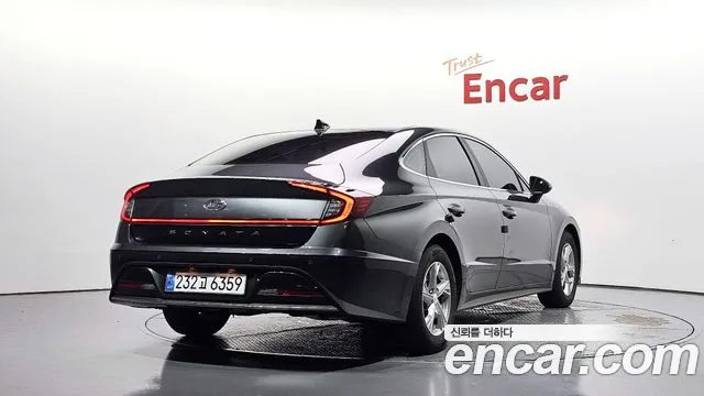 Hyundai Sonata Sonata (DN8) 2.0 LPG(Для проката) — Фото автомобиля 2