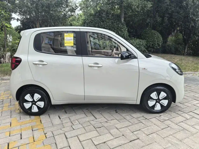 Wuling Hongguang Mini EV — Фото автомобиля 10