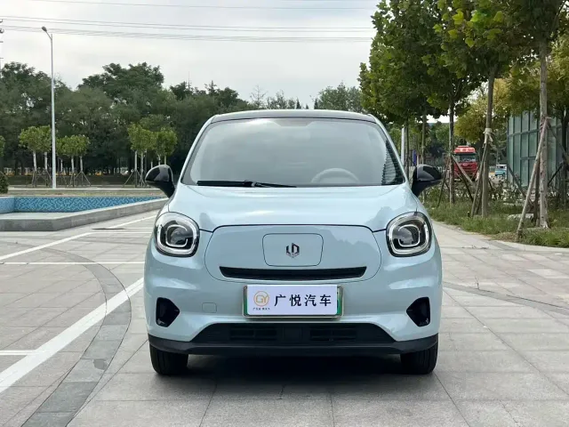 Leapmotor T03 — Фото автомобиля 3