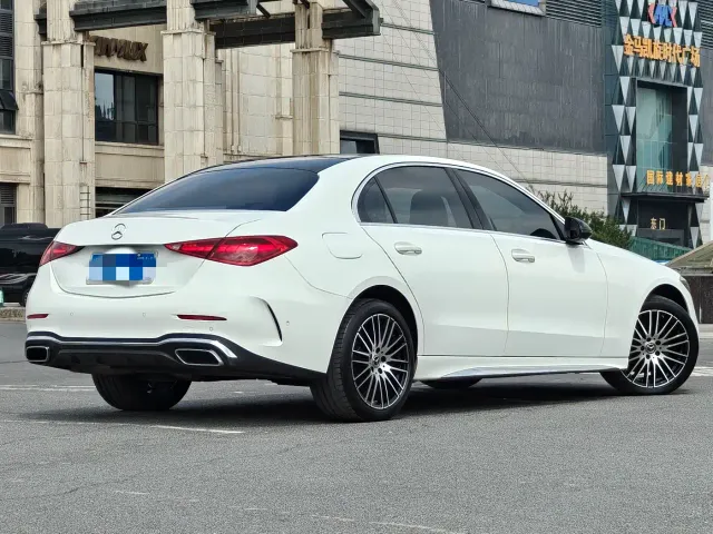 Mercedes-Benz C-Class — Фото автомобиля 14