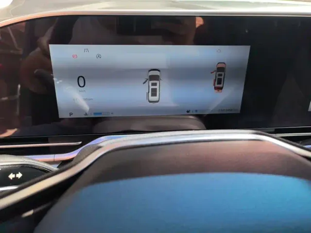 Maxus G90 — Фото автомобиля 4