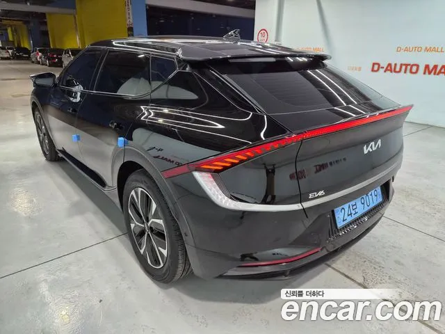 Kia EV6 — Фото автомобиля 4