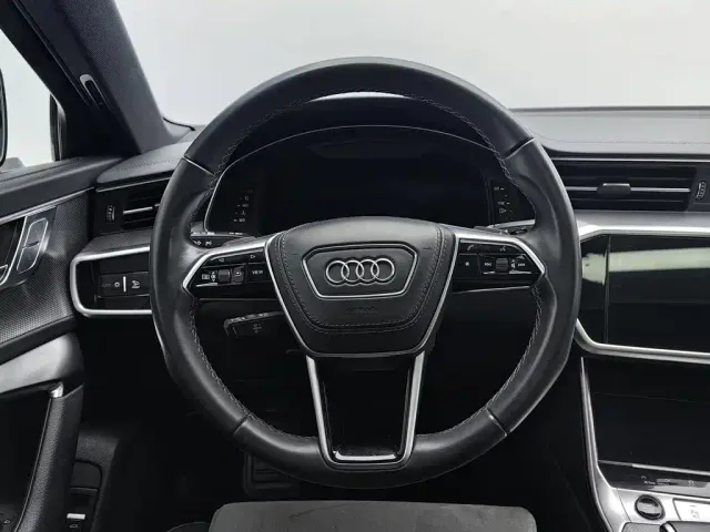 Audi A6L — Фото автомобиля 11