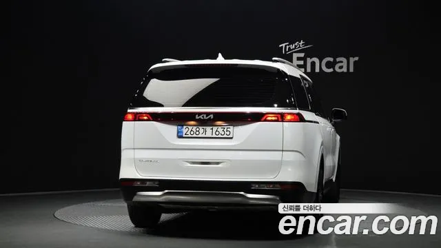 Kia Canival Carnival 4 поколение Бензин 9 мест Noblesse — Фото автомобиля 4