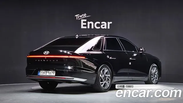 Hyundai Grandeur GN7 — Фото автомобиля 2