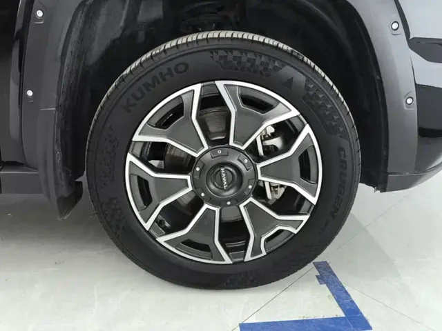 Haval Big Dog — Фото автомобиля 6
