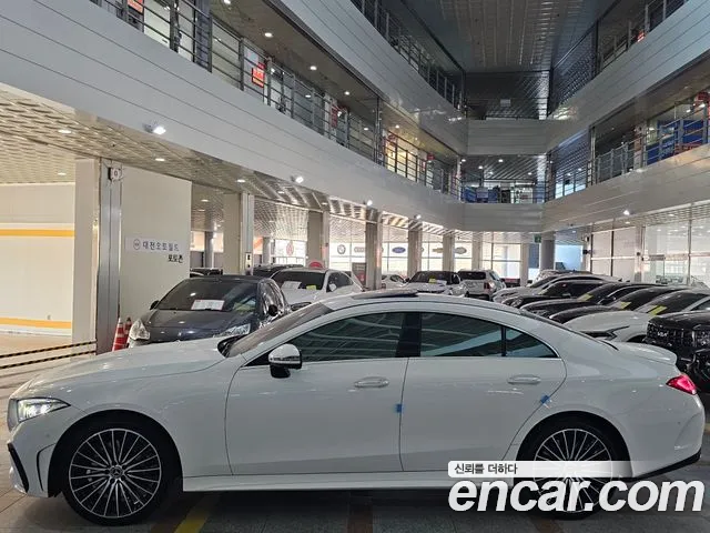 Mercedes-Benz CLS-Class — Фото автомобиля 4
