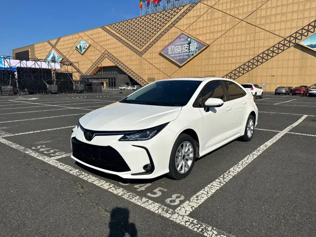 Фотография автомобиля — Toyota Corolla